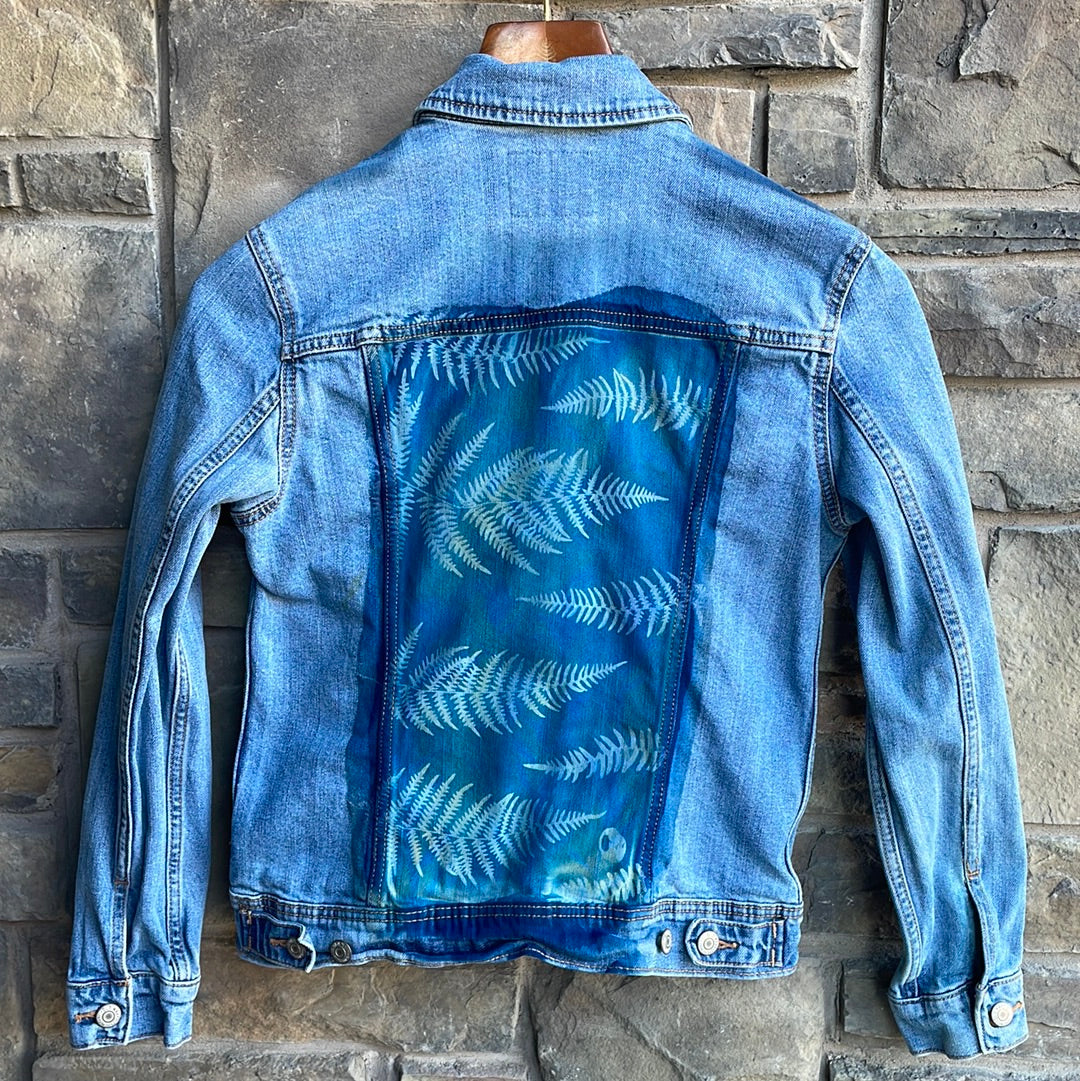 Old Navy Denim Jacket: Small